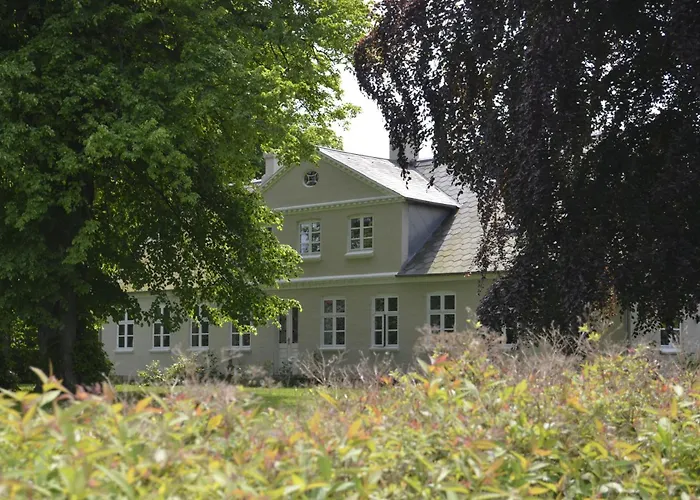 Store Ejlstrup Bed & Breakfast